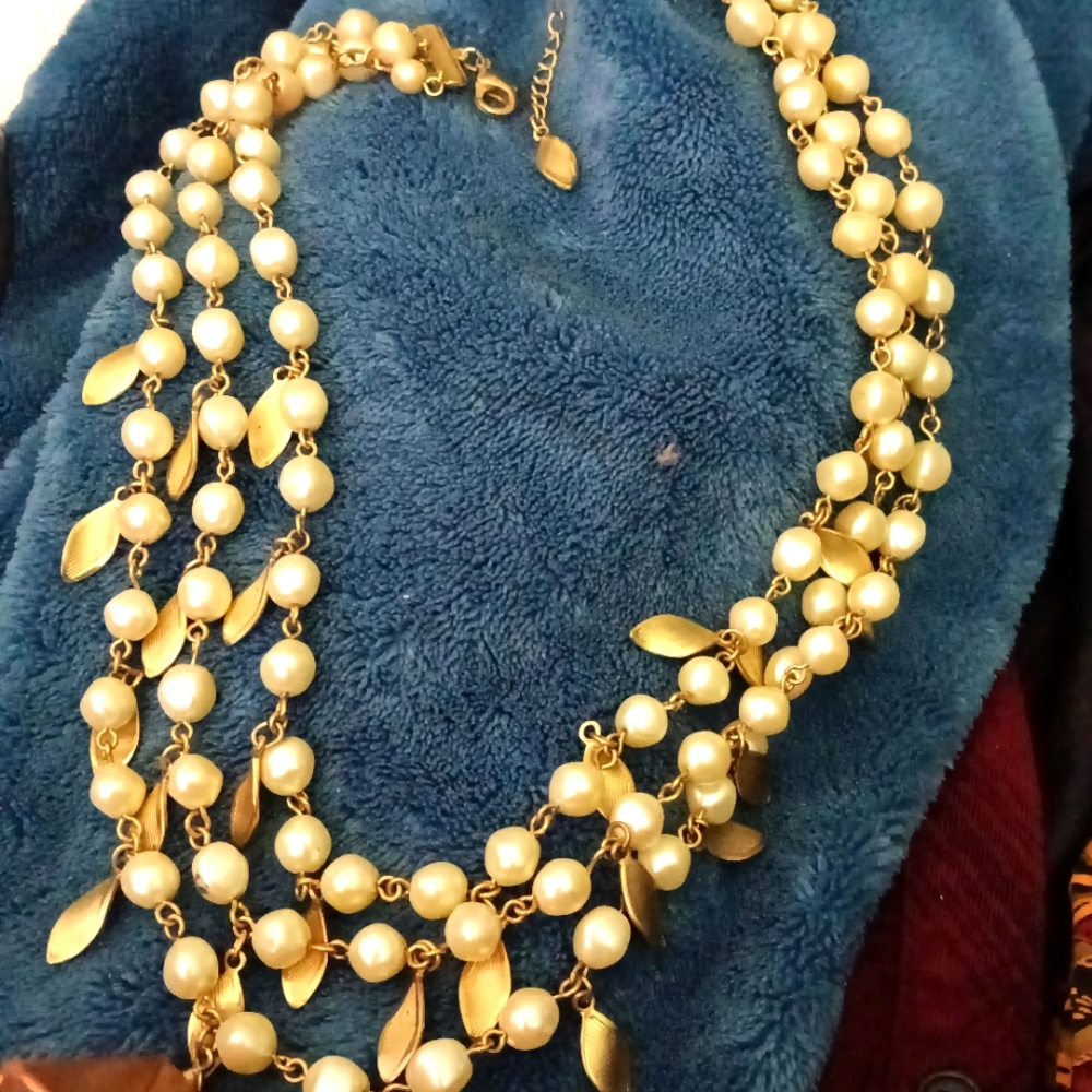 Women's Pearls
